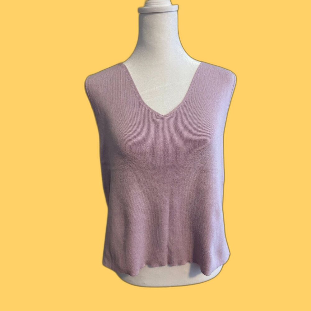 all:row Lavender Sweater Tank with V-Neckline Size Medium